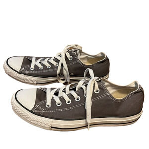 CONVERSE All Stars sneakers tan color, Unisex mens 7/womens 9, in good condition